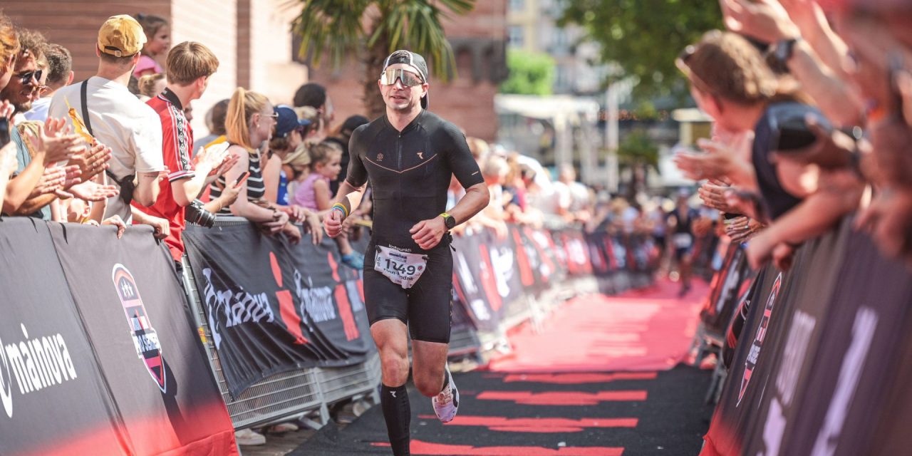 Finn Kamer vom HWBS Team beim Mainova Ironman